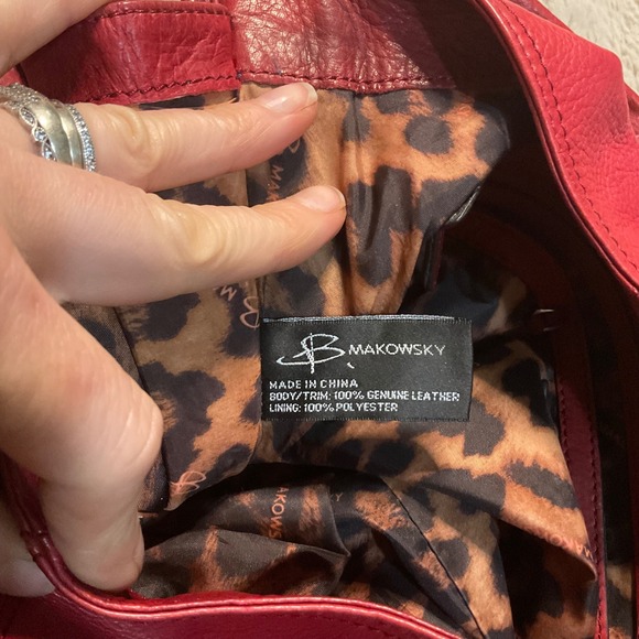 B. Makowsky Shoulder Purse Bag Red Leather Zipper Details Magnetic Closure Women - Picture 11 of 12